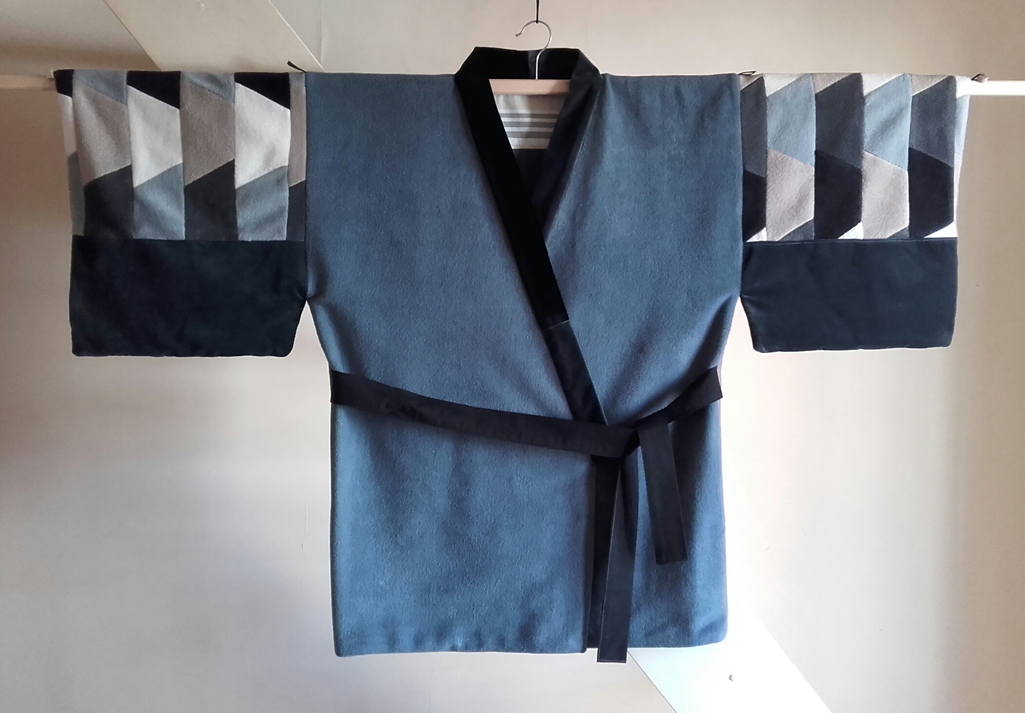 Kimono Adulte Polar et velours / doublure coton 80 €